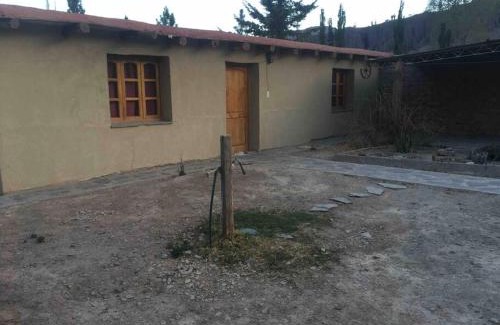 Tilcara House | Cerro Amarillo, Cabaña de Juella