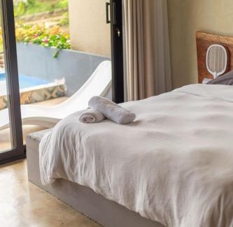 Venecia Cabin | Cerro Tusa Springs