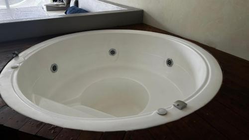 Venecia Cabin | Cerro Tusa Springs