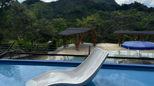 Venecia Cabin | Cerro Tusa Springs