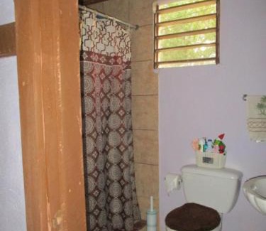Corozal District Hotel | Cerros Beach Inn