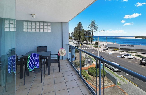 Moreton Bay Region Apartment | Cerulean Beachfront Apartment - Unit 5
