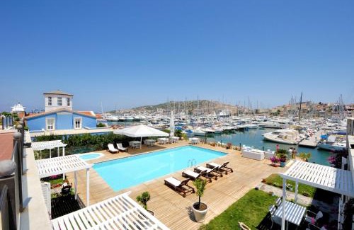 Cesme Hostel | Cesme Marina Konukevi