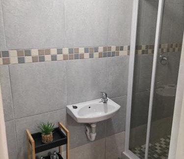 Kraaifontein House | Cethone Luxury Guest House