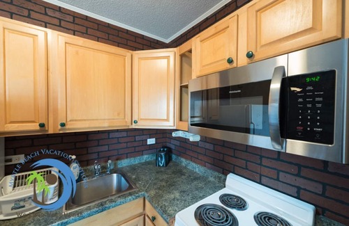 Cherry Grove Beach Cottage | CG Beach Bungalow #2