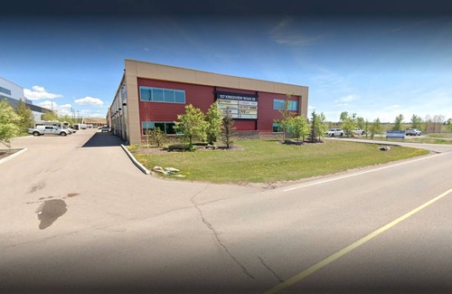 Airdrie House | Cg's @ Airdrie -cozy & Comfort