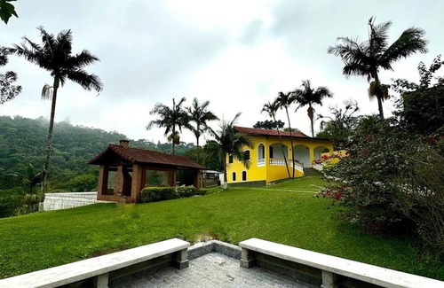 Agua Azul House | Chácara Dois Leões em Guarulhos