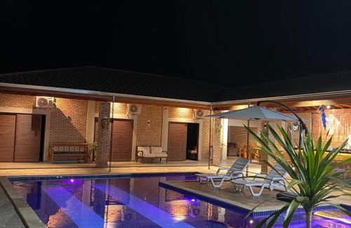 Olimpia House | Chácara ilha do Sol com Piscina aquecida 5km do thermas