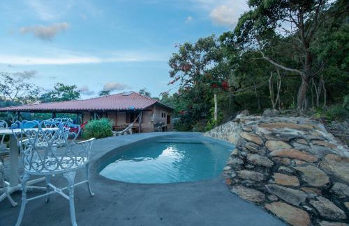 Cavalcante House | Chácara Morro da Pedra