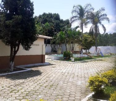 Roseira House | CHÁCARA PARA ROMEIROS- próximo ao santuário de nossa senhora