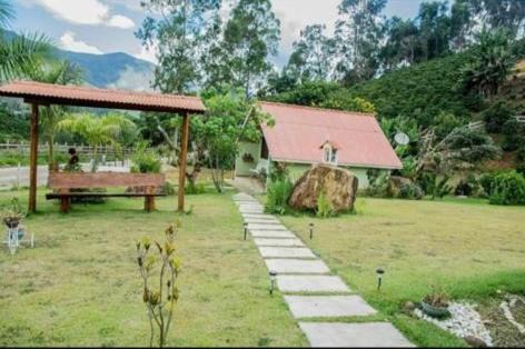 Espera Feliz House | Chácara Sol Pedra Menina