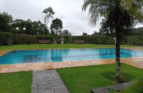 Aruja House | CHÁCARA STA EDWIGES/ARUJA