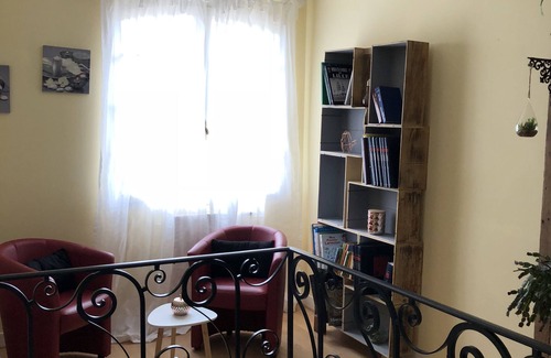 Saint-Magne-de-Castillon House | Château de Laussac, near St Emilion, sleeps 16,