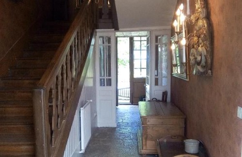Villers-Farlay House | Château Bel-Air