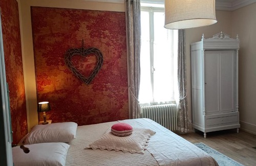 Arfeuilles Bed & Breakfast | Château d'Arfeuilles Chambres et tables d'hôtes
