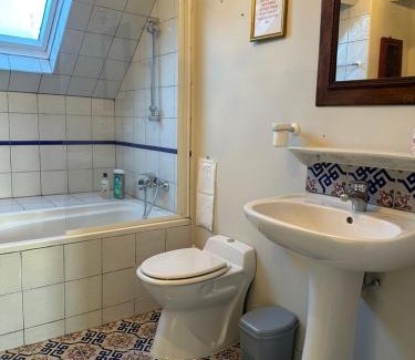 Saint-Pierre-des-Landes Bed & Breakfast | Château de Fontenaille