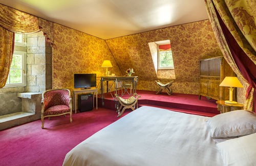 Cubry Hotel | Château de Bournel (Relais du Silence)