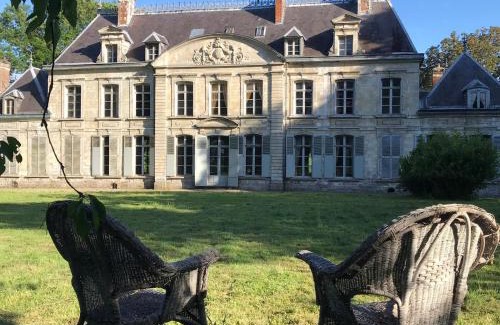 Contay Bed & Breakfast | Château de Contay Guesthouse - 1753