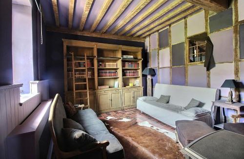 Gedinne House | Château de Rienne met sauna & hottub & pooltafel