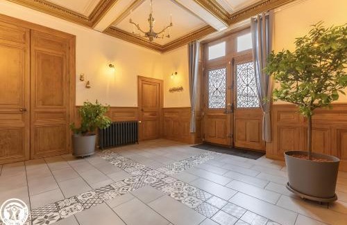 Joze House | Château De Saint Mayeul