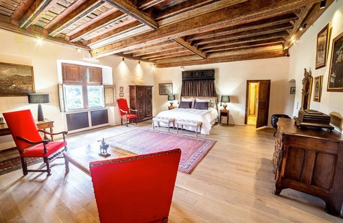 Saint-Vidal Hotel | Château de Saint Vidal