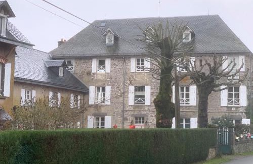 Savennes Bed & Breakfast | Château de Savennes - Caveau de sabrage