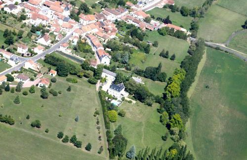 Villars House | Château de Villars