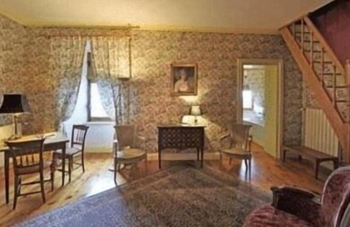Vollore-Ville Bed & Breakfast | Château de Vollore