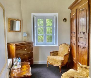 La Chapelle-Souef House | Château des Feugerets