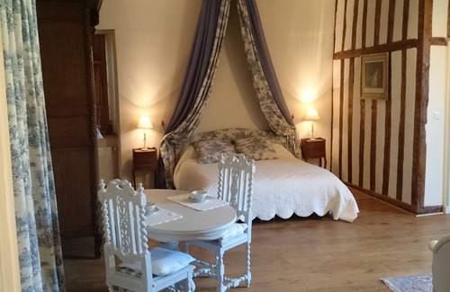 Bucey-en-Othe House | Château Des Roises