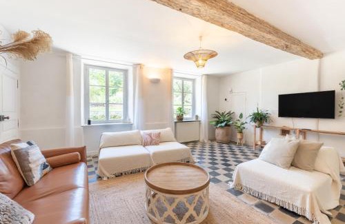 Anoye Villa | Château des Salettes