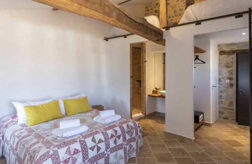 Quincie-en-Beaujolais Hotel | Château du Souzy