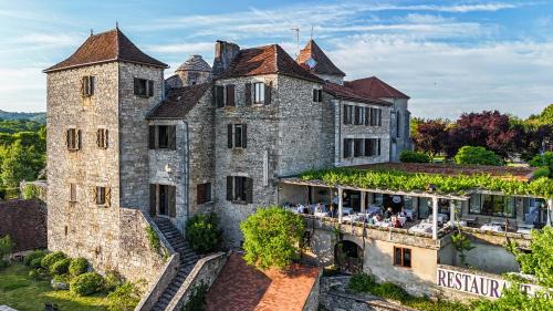 Meyronne Hotel | Château Hôtel La Terrasse - Teritoria
