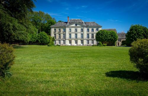 Cande-sur-Beuvron Bed & Breakfast | Château Laborde Saint Martin