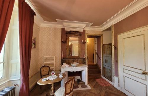 Condal Bed & Breakfast | Château St Sulpice Chambre Porcelaine