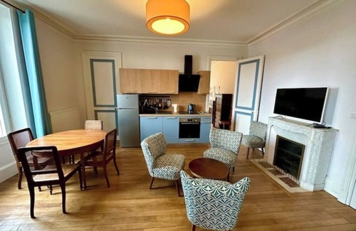Vaudoncourt Other | Château Viéndal, bed and breakfast in Neuchâtel