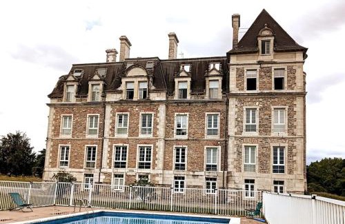 Escos Apartment | ChâtEscos - Estudio en Château