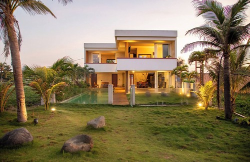 Guatemala Ski Chalet | Chéen Beach House
