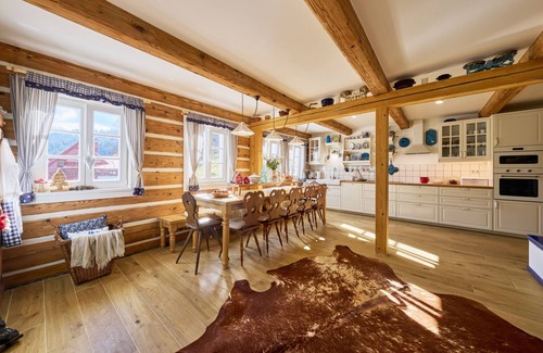 Horni Marsov House | Charming Mountain Lodge & Wellness by Interhome