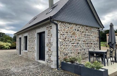 Saint-Quentin-les-Chardonnets House | Charmant Gîte Moderne pour 2 en Normandie, Animaux Acceptés - FR-1-497-253