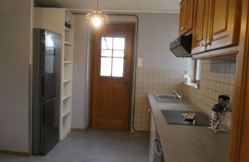 Vieilles-Maisons-sur-Joudry Cottage | Charming Farmhouse Near Woods & Canal - Ideal for Families, Sleeps 9