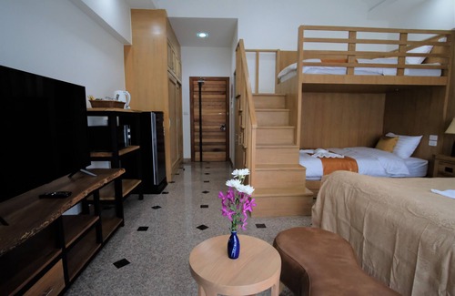 Pai Hotel | Cha Li's Family Hotel & Hostel