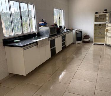Aracariguama House | Chacara alegre