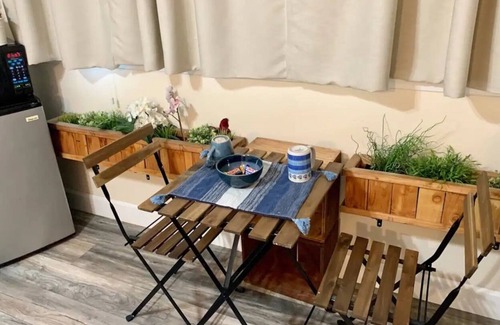 Cortez Hill Apartment | Chadwick 104 · Located near everything | Fast Wi-Fi | Cozy!