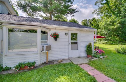 Wayland House | Chagrin Falls Home about 2 Mi to Town!