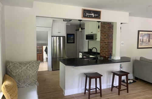 Chagrin Falls House | CHAGRIN FALLS rental - 5 min walk to town. 3 bedrooms & 1 bath.