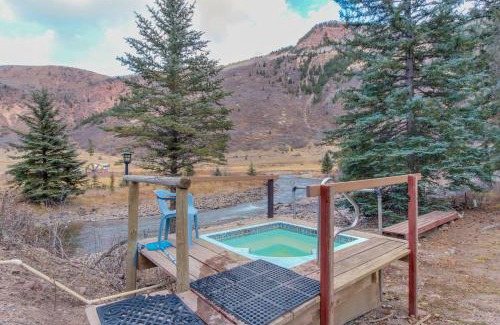 Carbondale House | Chair Mountain Cabin at Filoha Meadows