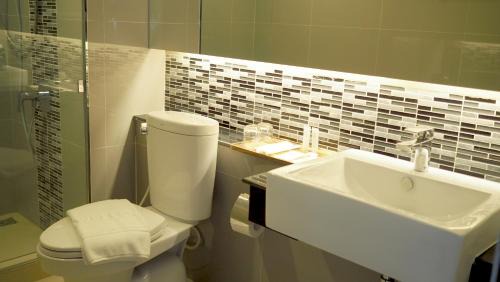 Sing Buri Hotel | Chaisaeng Villa