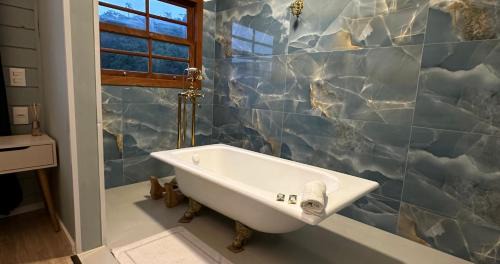 Penha Ski Chalet | Chalé Ancoradouro - Com Banheira