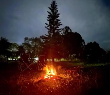Nova Nazare Ski Chalet | Chalé Aurora- 7 minutos da Cachoeira do Moinho e 3 km do centrinho